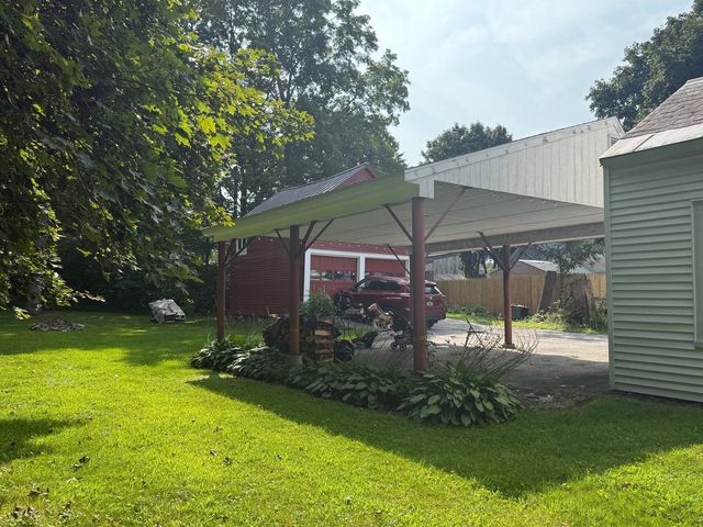 209 Grove Street, Bennington, VT 05201