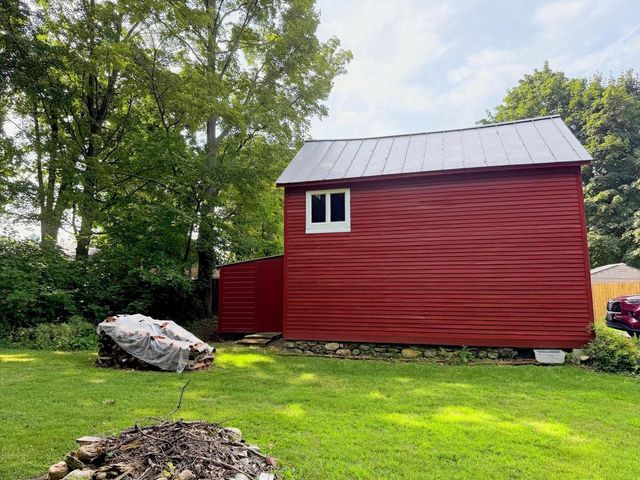 209 Grove Street, Bennington, VT 05201