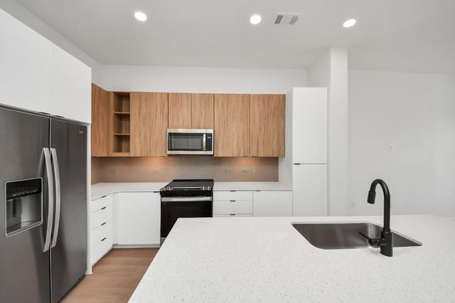 2810 Riverby Road 545, Houston, TX 77020