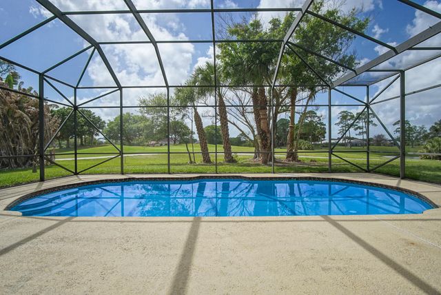 2987 Conifer Drive, Fort Pierce, FL 34951