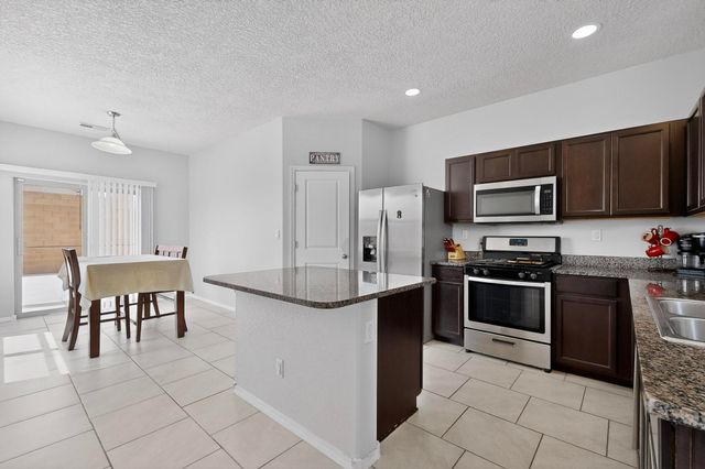 2319 Del Timbre Lane SW, Albuquerque, NM 87121