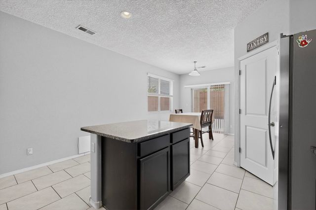 2319 Del Timbre Lane SW, Albuquerque, NM 87121