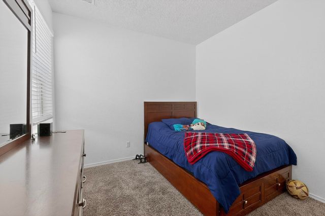 2319 Del Timbre Lane SW, Albuquerque, NM 87121