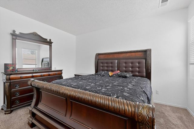 2319 Del Timbre Lane SW, Albuquerque, NM 87121