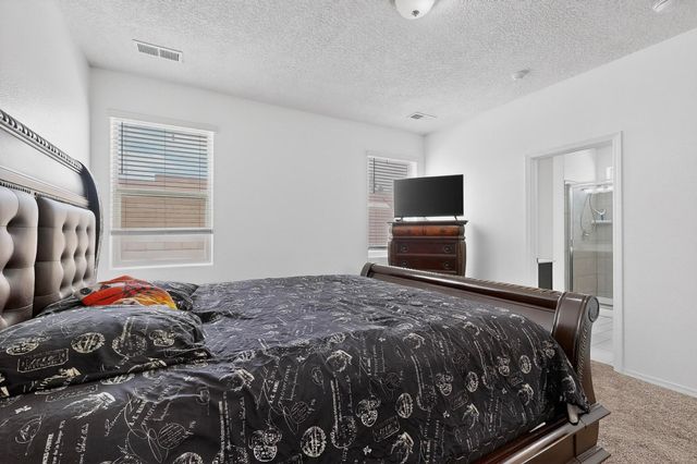 2319 Del Timbre Lane SW, Albuquerque, NM 87121