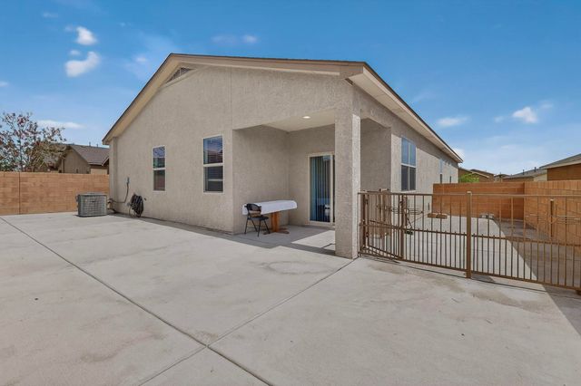 2319 Del Timbre Lane SW, Albuquerque, NM 87121