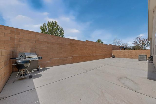 2319 Del Timbre Lane SW, Albuquerque, NM 87121