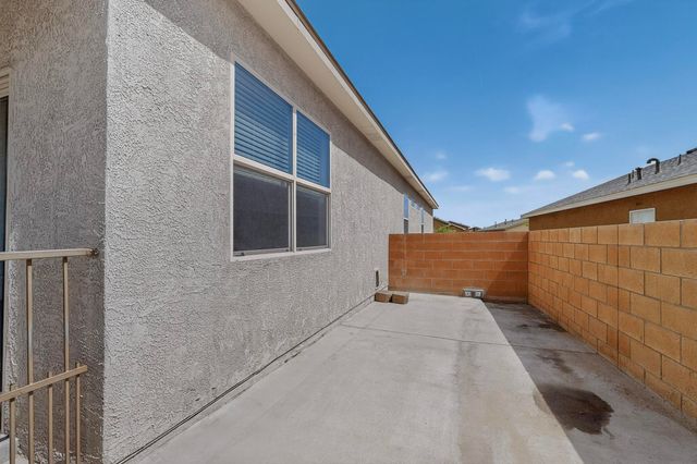 2319 Del Timbre Lane SW, Albuquerque, NM 87121