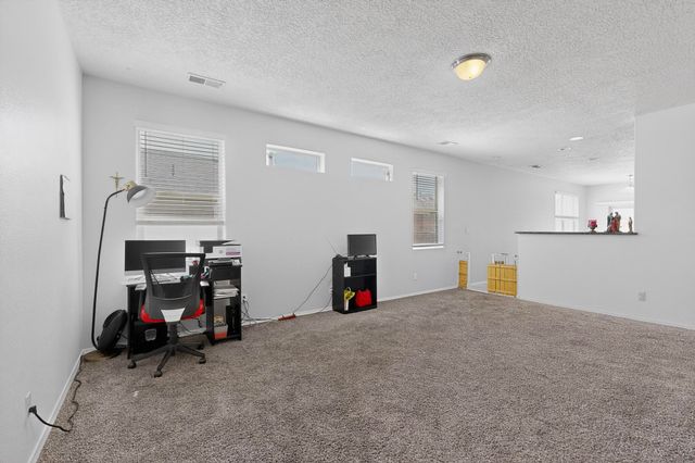 2319 Del Timbre Lane SW, Albuquerque, NM 87121