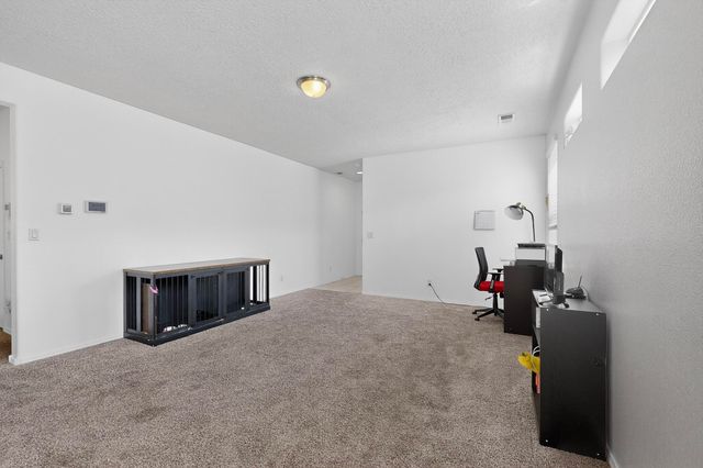 2319 Del Timbre Lane SW, Albuquerque, NM 87121