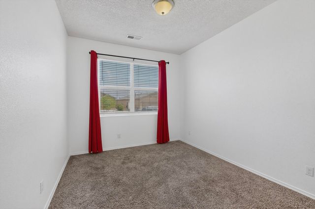 2319 Del Timbre Lane SW, Albuquerque, NM 87121