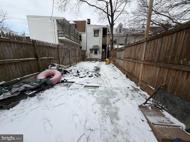 348 W GAY AVE, York, PA 17401