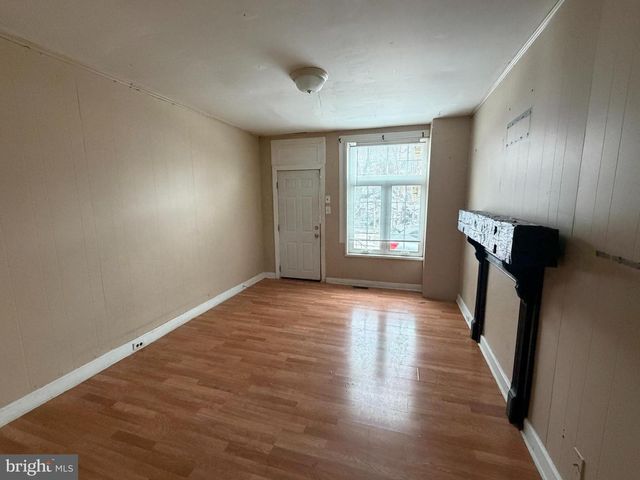 348 W GAY AVE, York, PA 17401