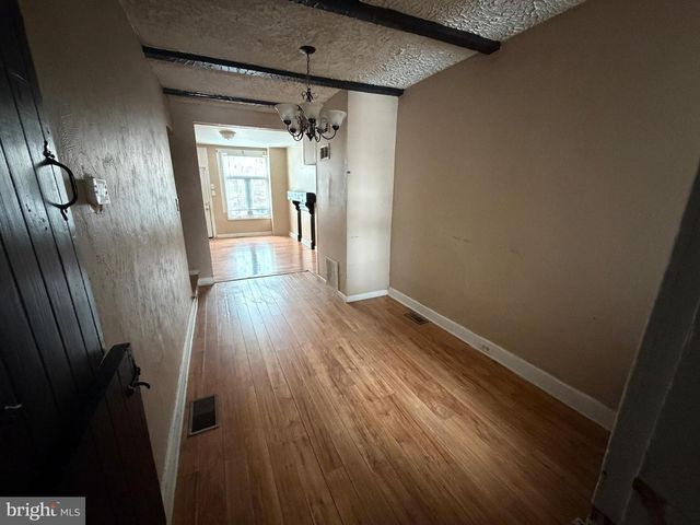 348 W GAY AVE, York, PA 17401