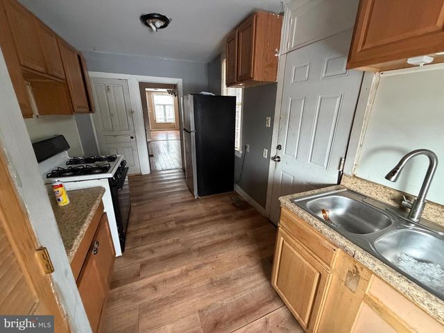 348 W GAY AVE, York, PA 17401