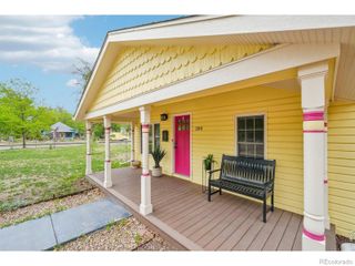 205 5th Avenue, Longmont, CO 80501