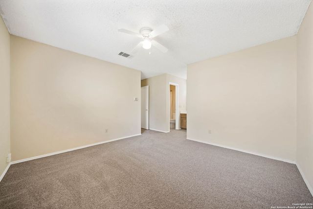 13918 TREE CROSSING ST, San Antonio, TX 78247