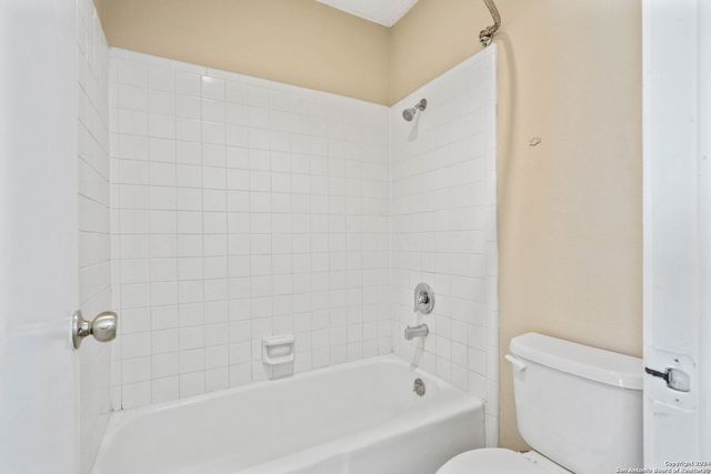 13918 TREE CROSSING ST, San Antonio, TX 78247