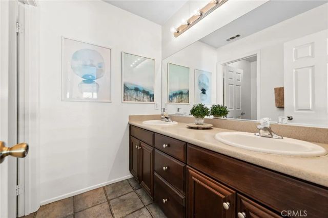 1749 Catania, Riverside, CA 92507