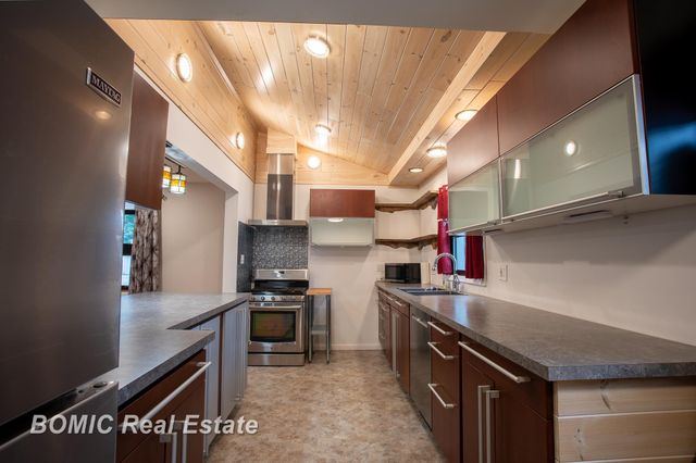 1706 Helen Street, Bay City, MI 48708