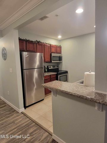 1282 Beach Boulevard, 114, Biloxi, MS 39530