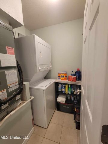 1282 Beach Boulevard, 114, Biloxi, MS 39530