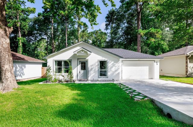 29 N Wavy Oak Circle, The Woodlands, TX 77381