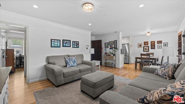 6708 E De Leon Street, Long Beach, CA 90815