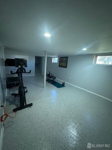 663 Hamilton Street, Somerset County, NJ 08873