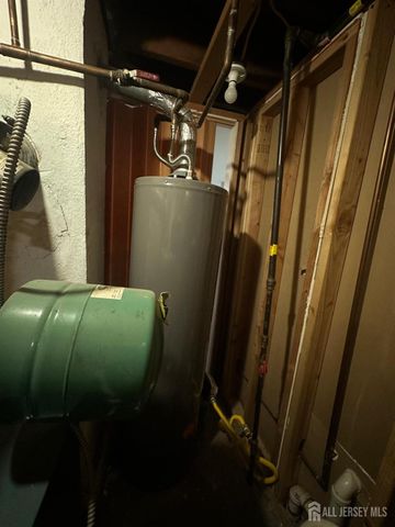 663 Hamilton Street, Somerset County, NJ 08873