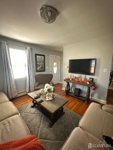663 Hamilton Street, Somerset County, NJ 08873