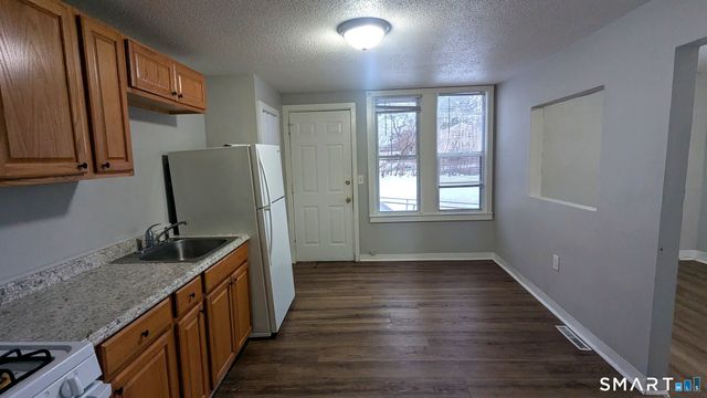 116 Old Foxon Road, East Haven, CT 06513