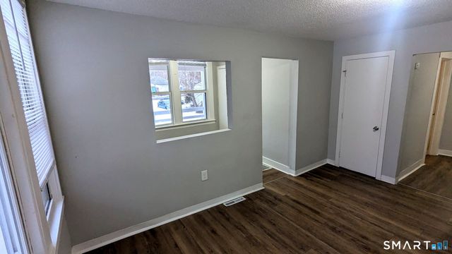 116 Old Foxon Road, East Haven, CT 06513