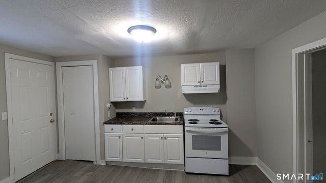 116 Old Foxon Road, East Haven, CT 06513