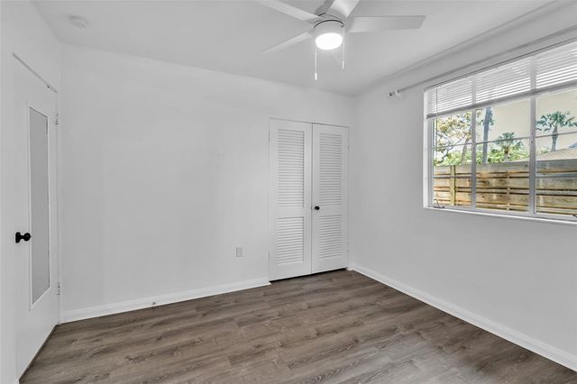 2019 CHIPPAWA PLACE, Sarasota, FL 34234