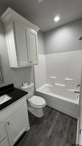 826 W Franklin, Tyler, TX 75702