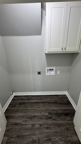 826 W Franklin, Tyler, TX 75702