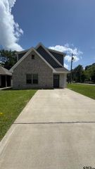 826 W Franklin, Tyler, TX 75702
