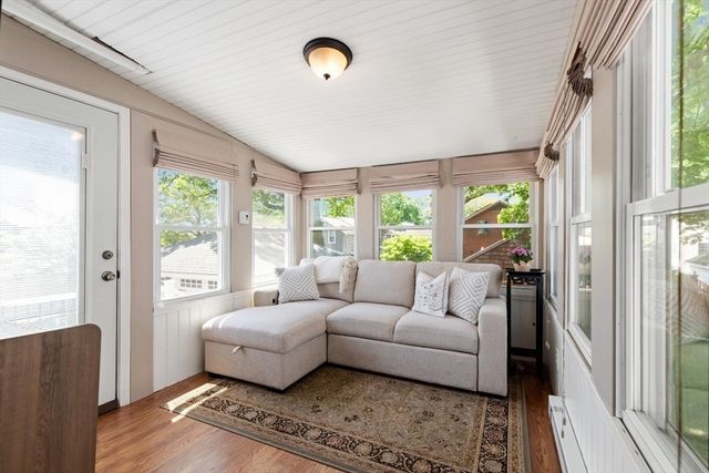 42 Lawrence St, Waltham, MA 02451