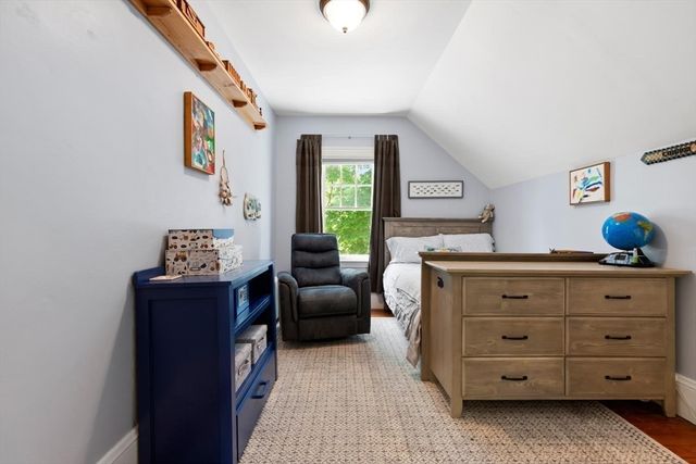 42 Lawrence St, Waltham, MA 02451
