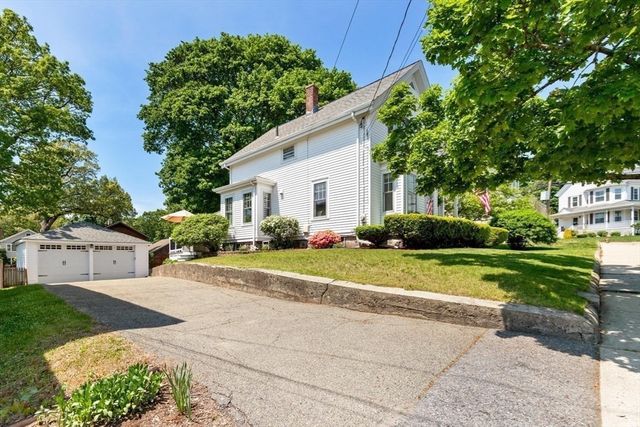 42 Lawrence St, Waltham, MA 02451