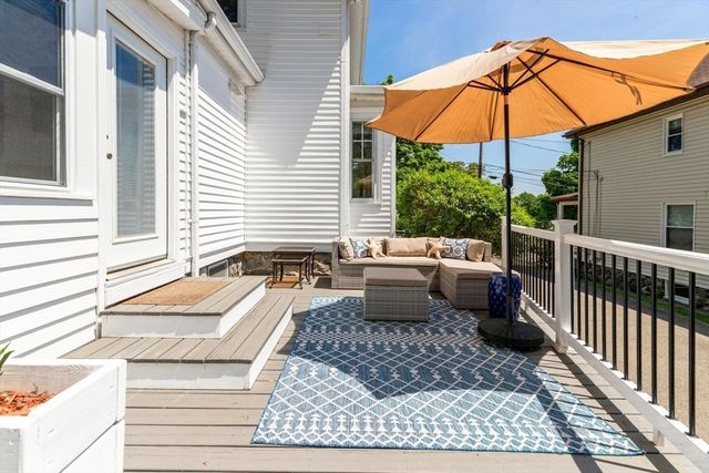 42 Lawrence St, Waltham, MA 02451