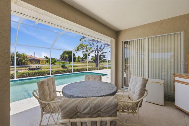 156 MARK TWAIN LANE, Rotonda West, FL 33947