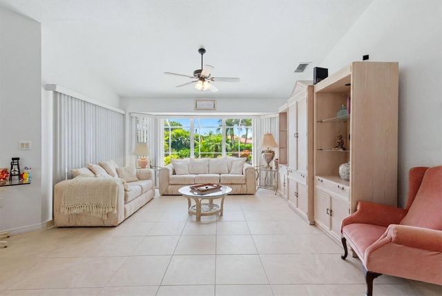 156 MARK TWAIN LANE, Rotonda West, FL 33947