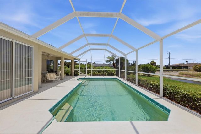 156 MARK TWAIN LANE, Rotonda West, FL 33947