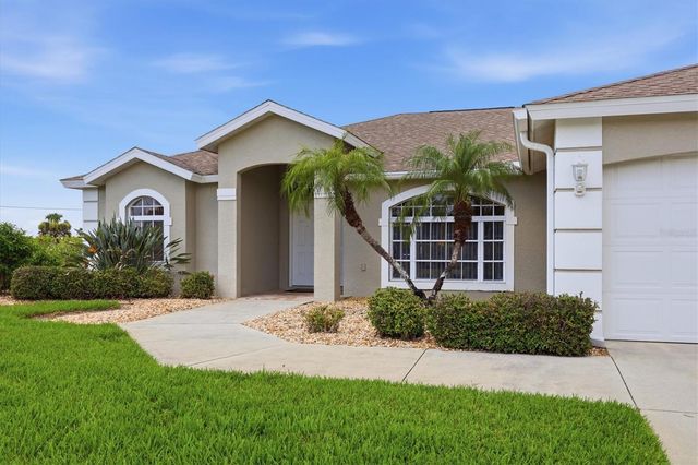 156 MARK TWAIN LANE, Rotonda West, FL 33947