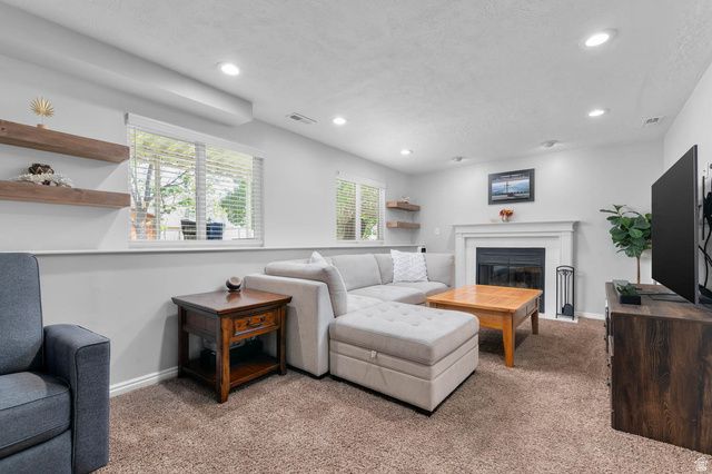 429 E 1700 S, Kaysville, UT 84037