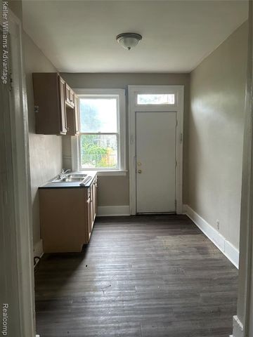 9844 Woodrow Wilson Street, Detroit, MI 48206