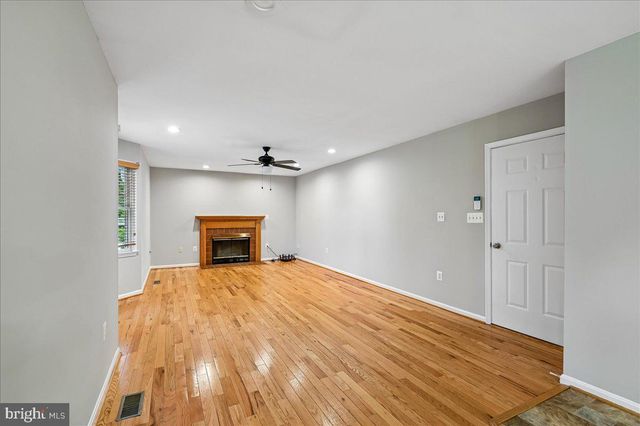 3592 FONTRON DR, Edgewater, MD 21037
