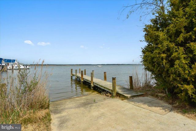 3592 FONTRON DR, Edgewater, MD 21037